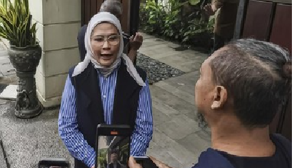 mantan Bupati Indramayu Nina Agustina.